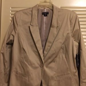 NWT 16P Khaki tan blazer cotton one button closure
